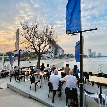 Seaview 2 Bedroom Beach Front Vacation Huahin Kültér fotó